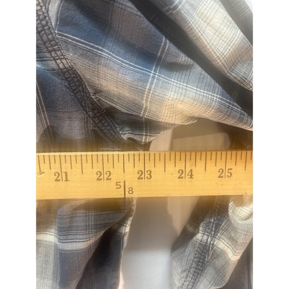 Carhartt Pearl Snap Size Large Button Up Long Sleeve Flannel Shirt Plaid pre-own - Picture 15 of 16